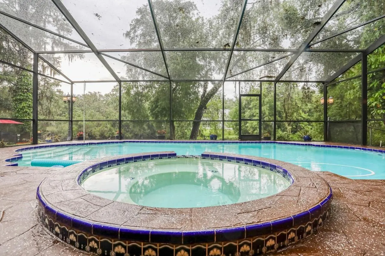 Hillsborough River Hideaway Tampa 0*,