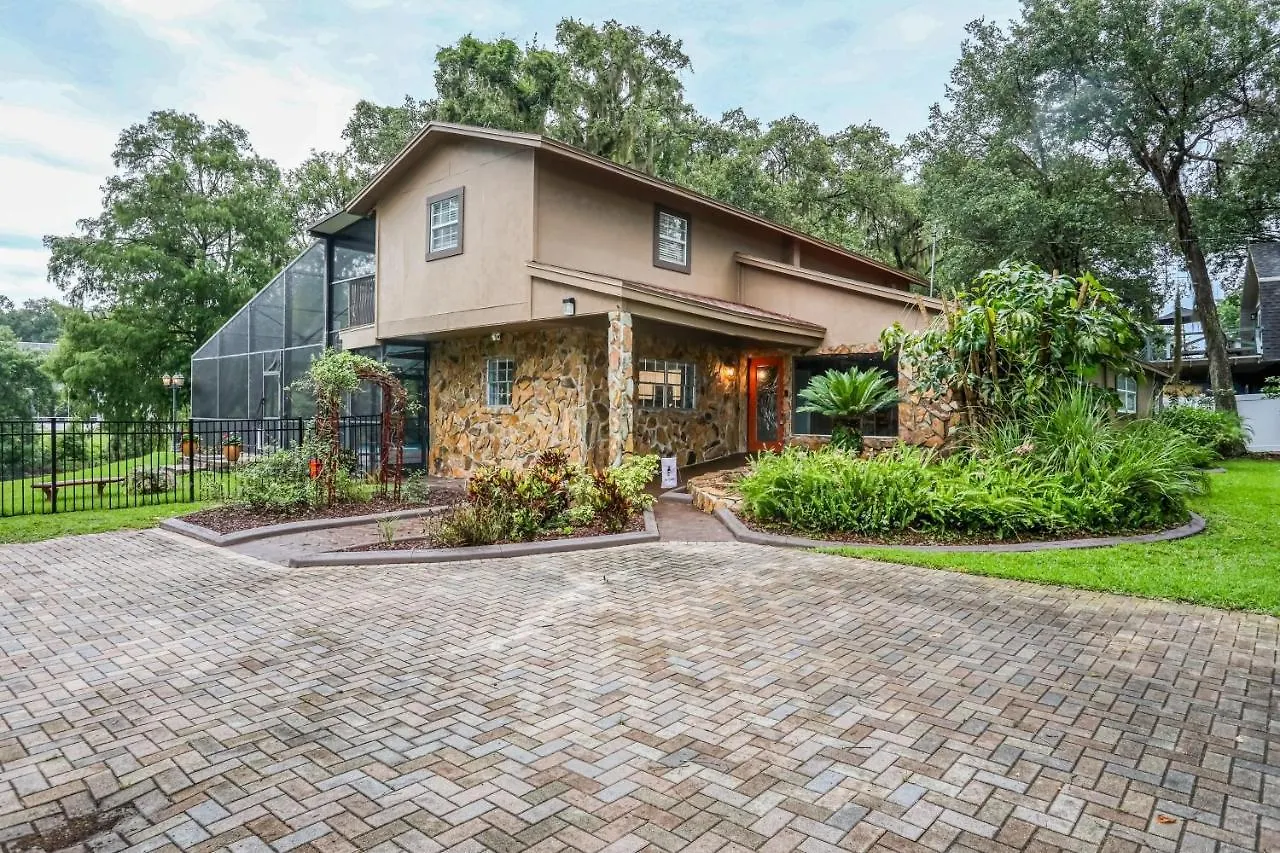 Hillsborough River Hideaway Tampa USA